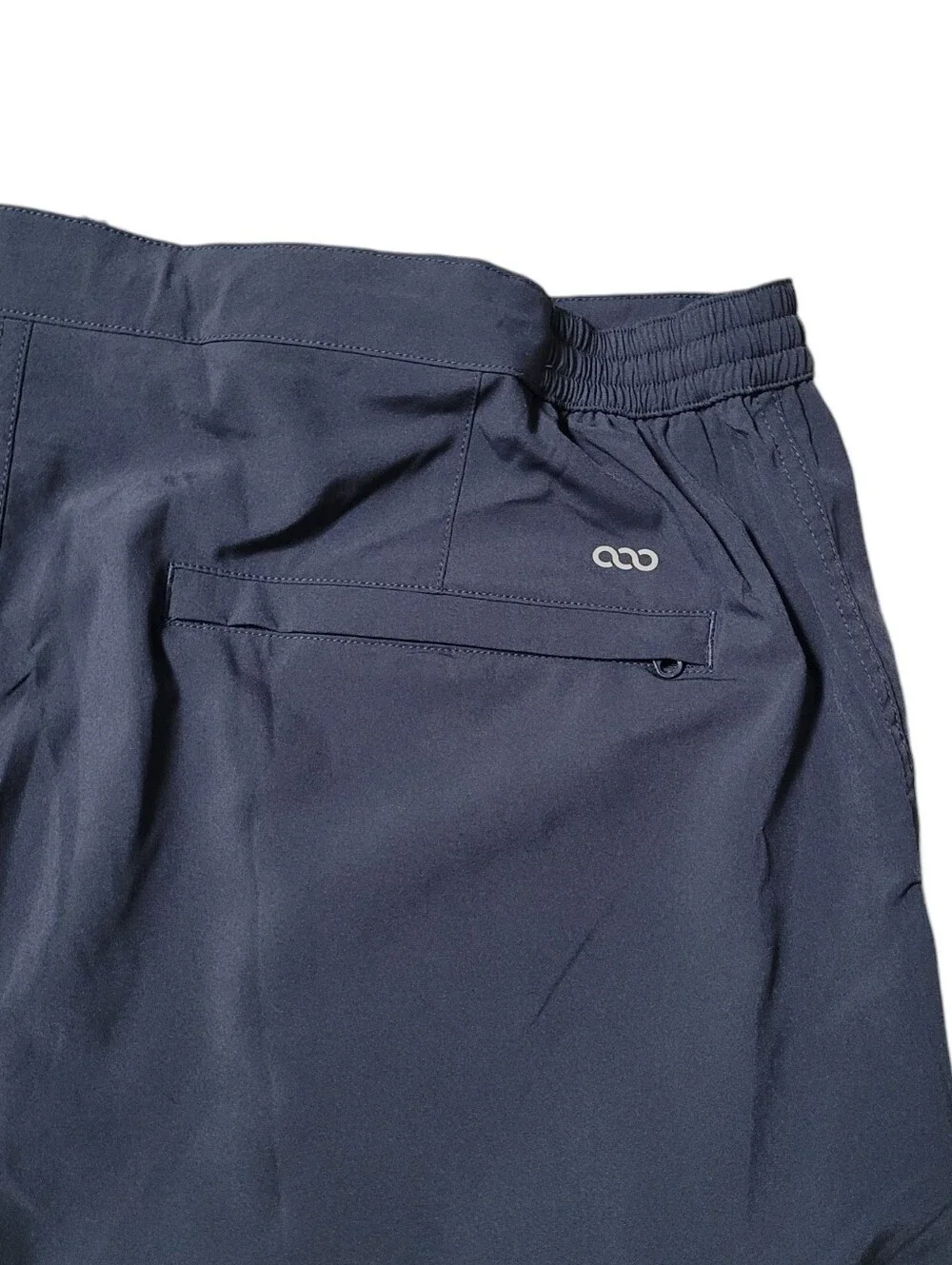 (NWT) 33,000ft Golf Shorts 9 inch Inseam Quick Dry Shorts